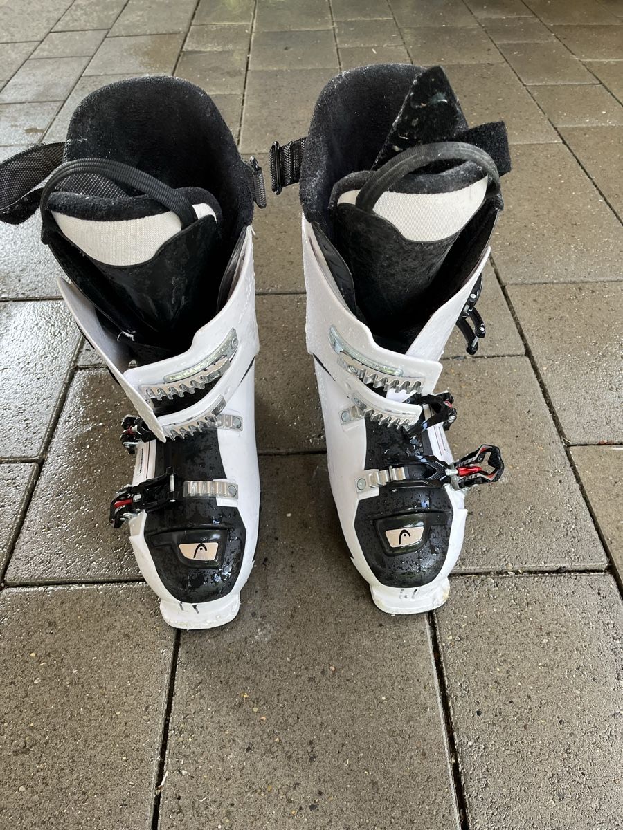 Scarpe da uomo: Skischuhe Weiss  Gr. 43 – Usato da Zell LU venduto da Imbi1