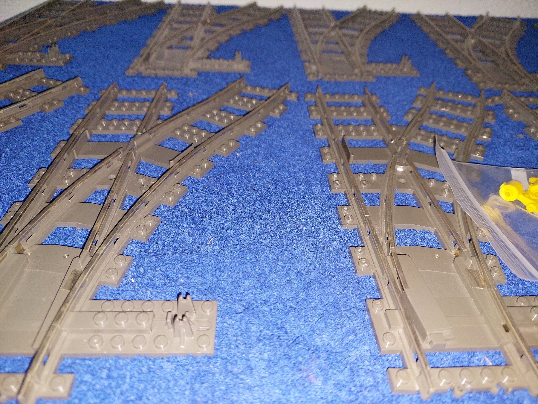 Lego Baukästen: Lego 9Vot Weichen mit ein paar Steller – Gebraucht aus Altenrhein von schalumpfi 1