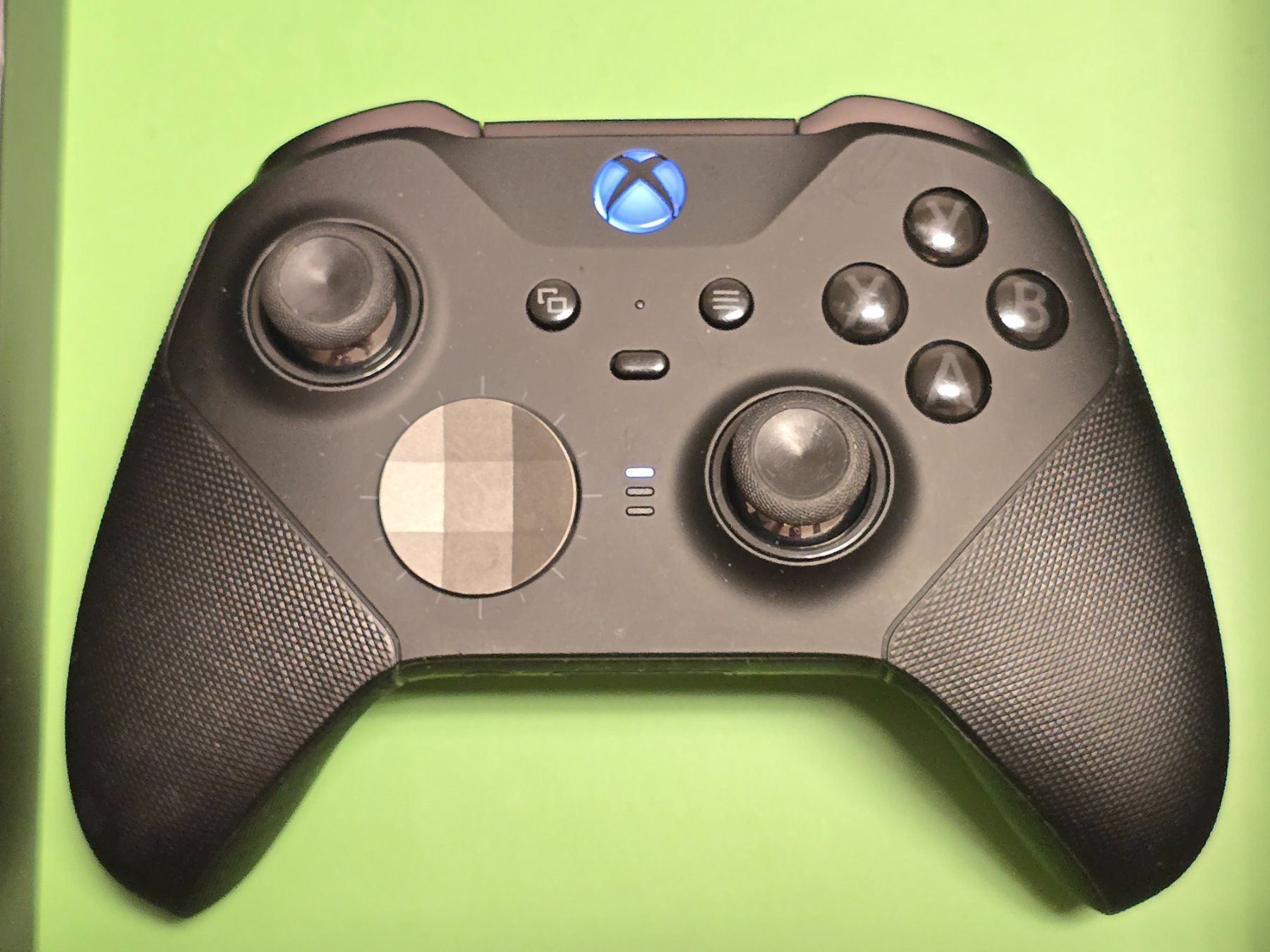 Microsoft Controller: XBOX Elite S2 (N°3) – Usato da Basel venduto da Zait