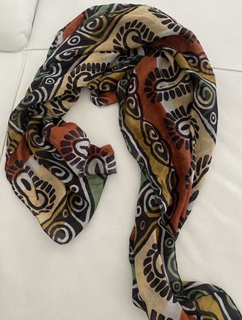 Seiden Foulard 🌸