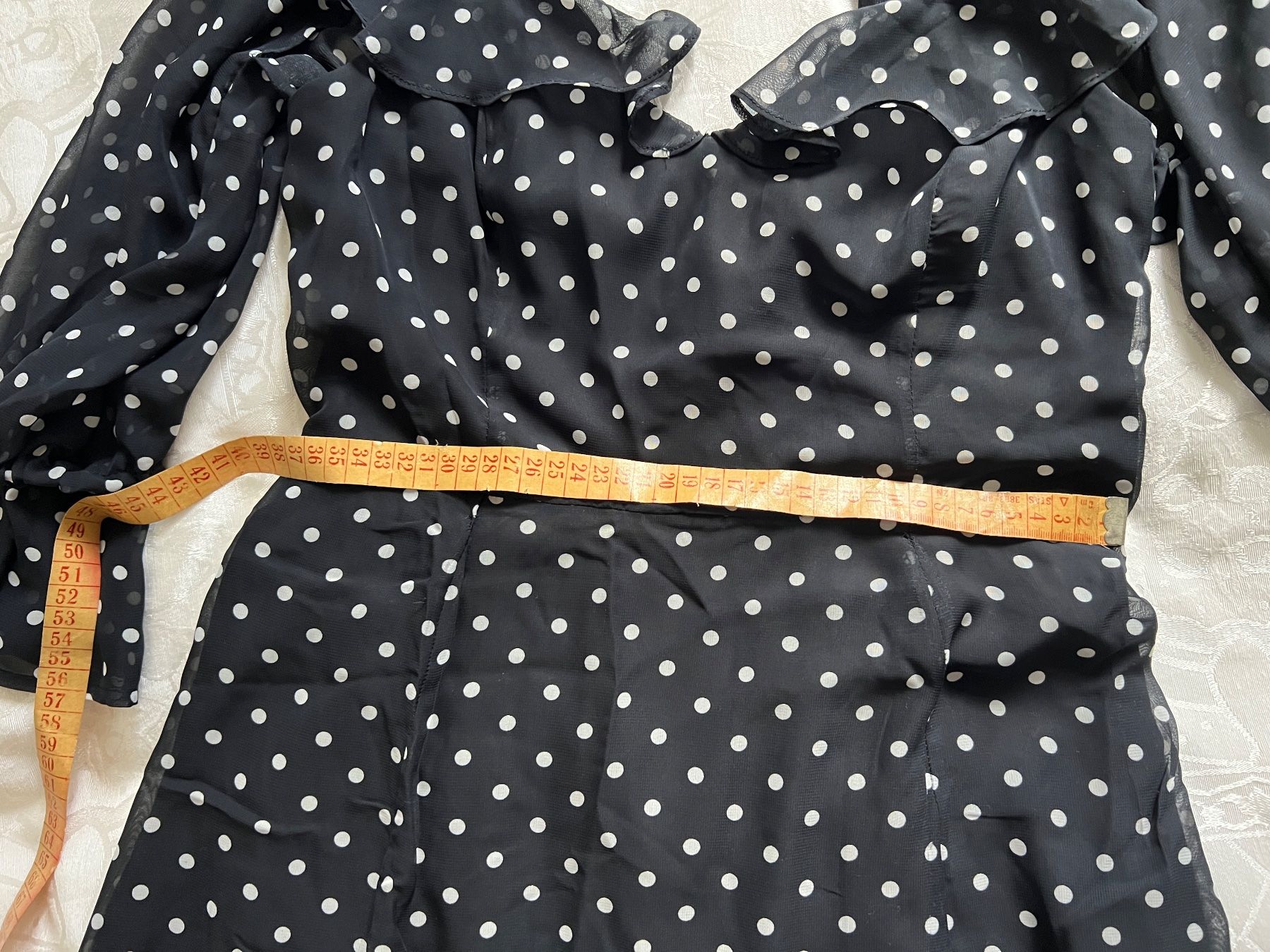 Calendari: Kleid M – Usato da Liestal venduto da Goldart 8