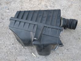 Boîtier de filtre à air Volvo - 440 phase 2