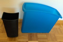 Blauer und schwarzer Briefkorb / Papierkorb für Büro/Zuha...