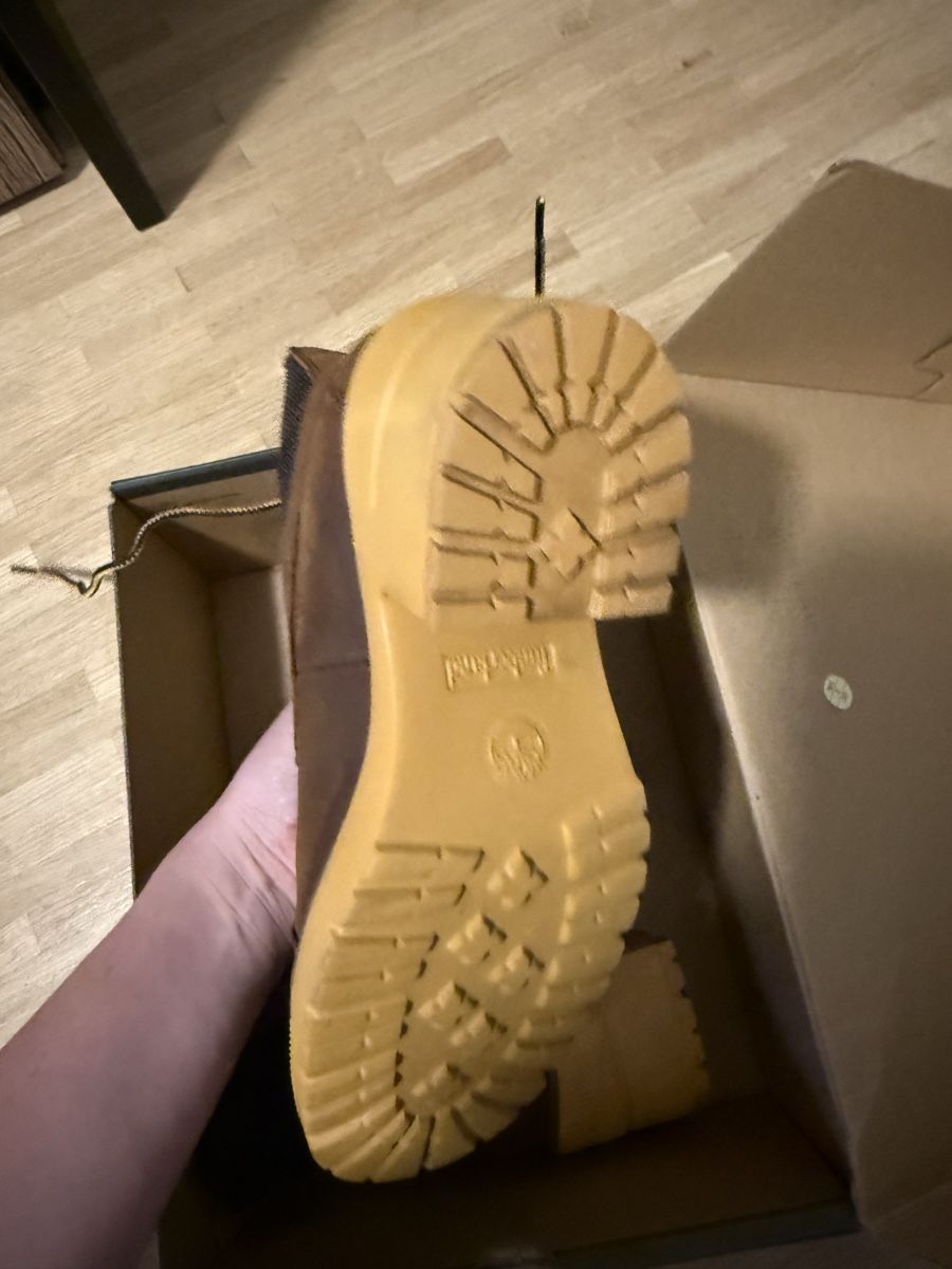 Damenschuhe: Timberland  – Neu (gemäss Beschreibung) aus Les Acacias von A.cicc 2