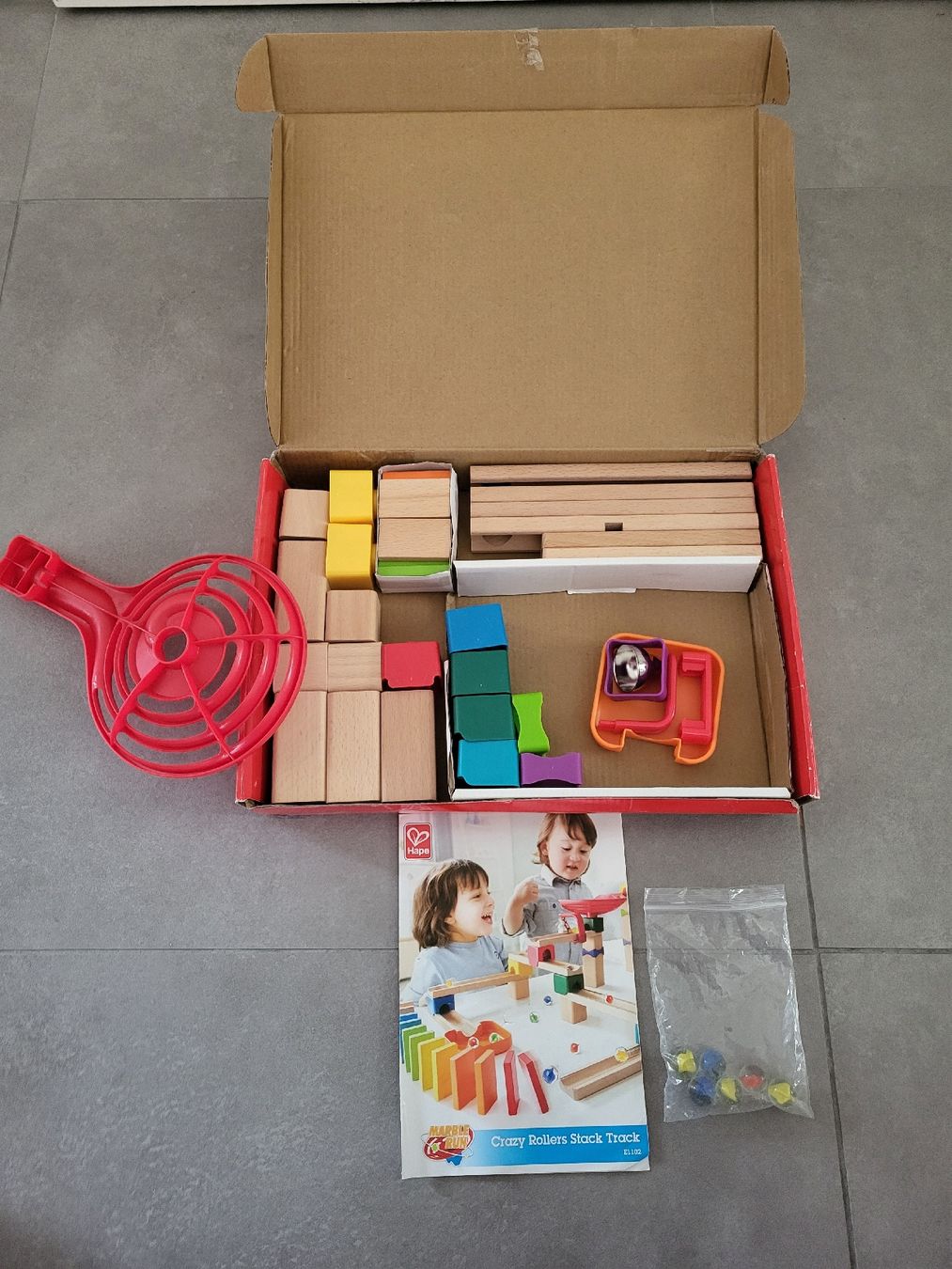Hape Giocattoli: Hape Kugelbahn Crazy Roller Stack Track 46tlg. – Nuovo (secondo la descrizione) da Biel/Bienne venduto da Aare5 1