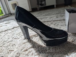 Lack high heels mit plateau Graceland, Schwarz, Gr. 39, Neu