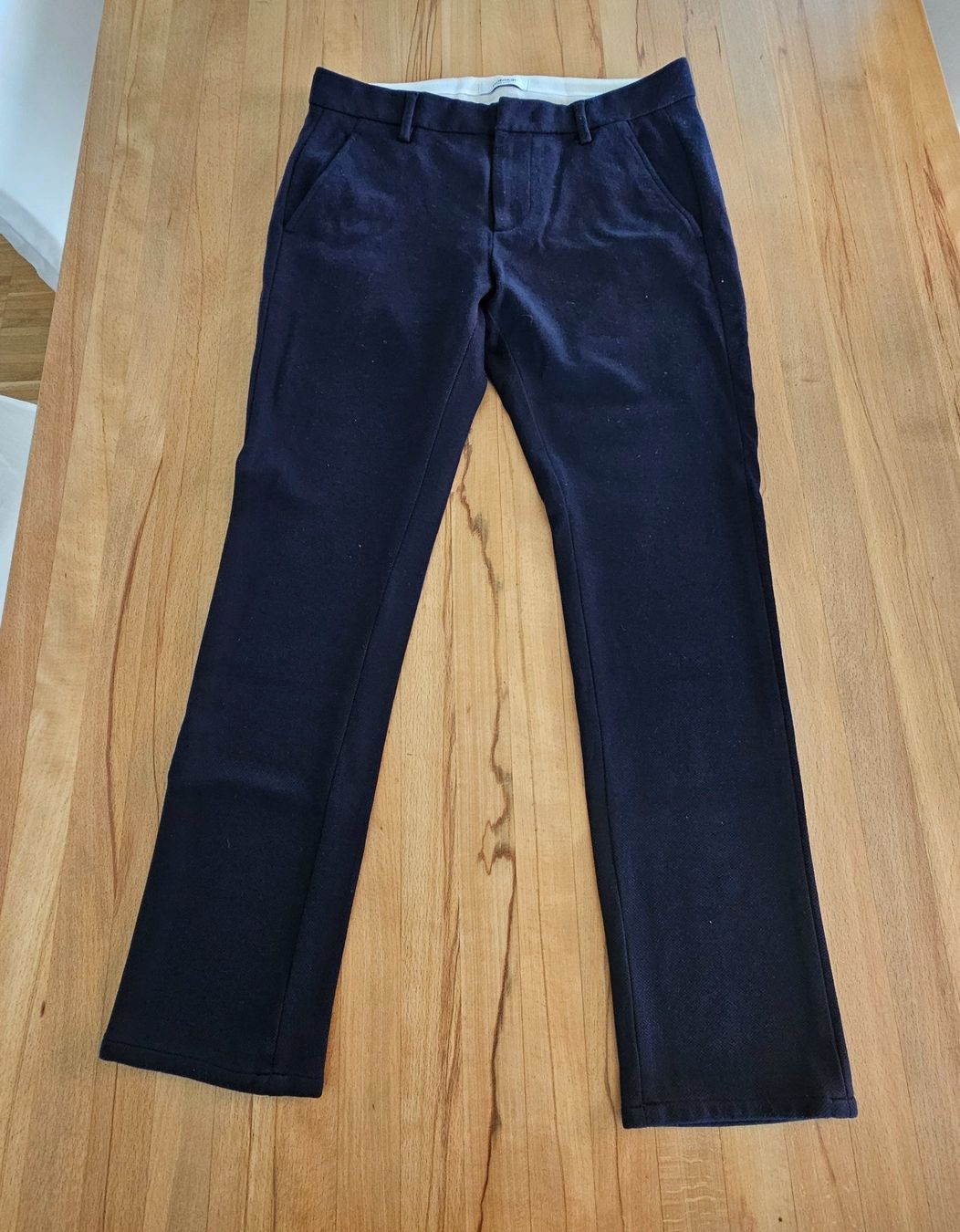 Pantaloni: Hosen Herren Gr. S dunkelblau – Usato da Root venduto da Trinali