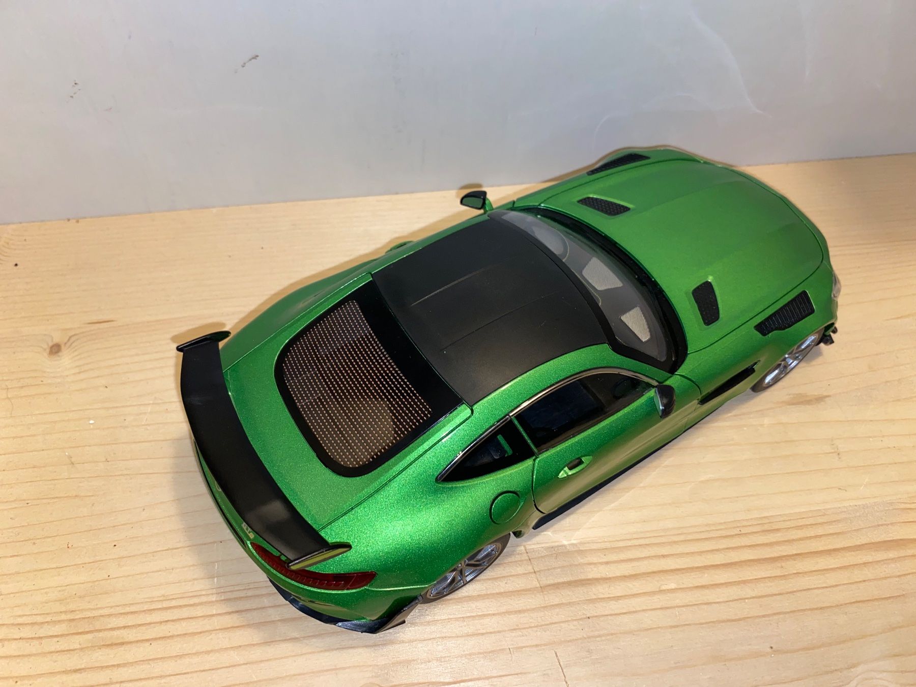 Mercedes-Benz Modellini d'auto: Mercedes AMG GTR 1/18 – Usato da Wohlen AG venduto da PrivatSammlung 6