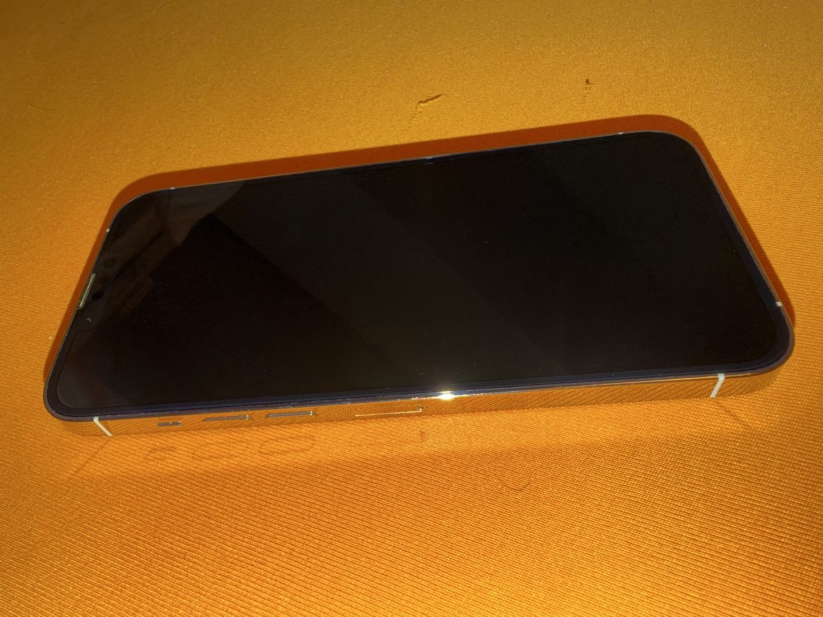 Apple Portables: IPHONE 13 PRO MAX 256 GB Weiss – Neuf (Voir description) à Biel/Bienne par sil_5rxs 2