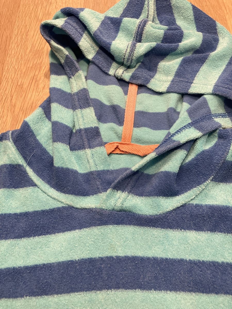 Pulls et sweat-shirts: Pull de plage 8-10 ans – D'occasion à Epalinges par Tosca20 1