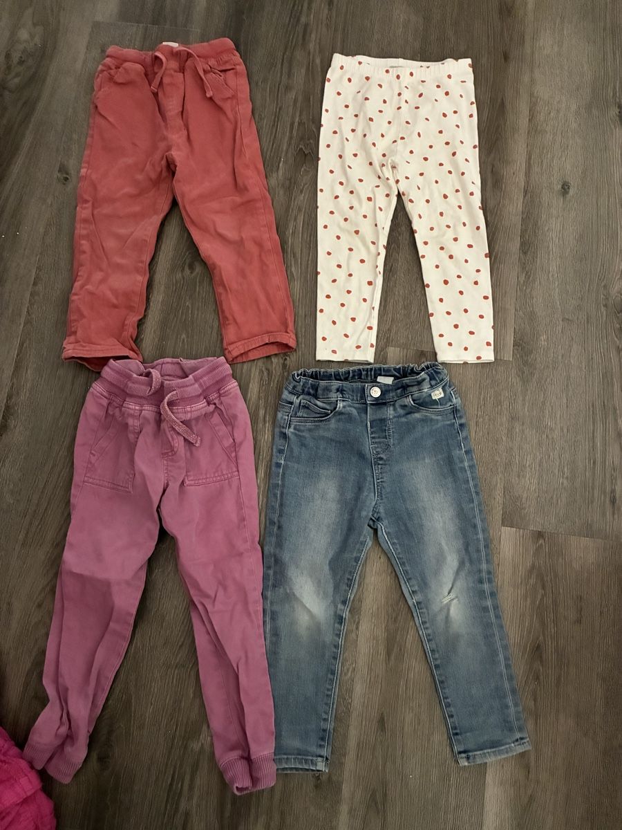 Kleiderpakete & -sets: Kleiderpaket Mädchen Grösse 98, 18-teilig – Gebraucht aus Muhen von Sally203 6