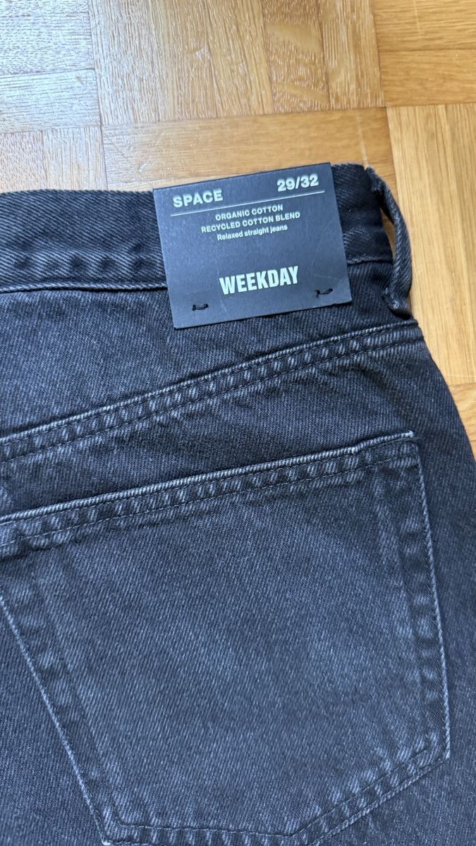 Jeans: Weekday Space Jeans Black 29/32 – Neuf avec emballage d'origine à Zürich par sam_g2zl 2
