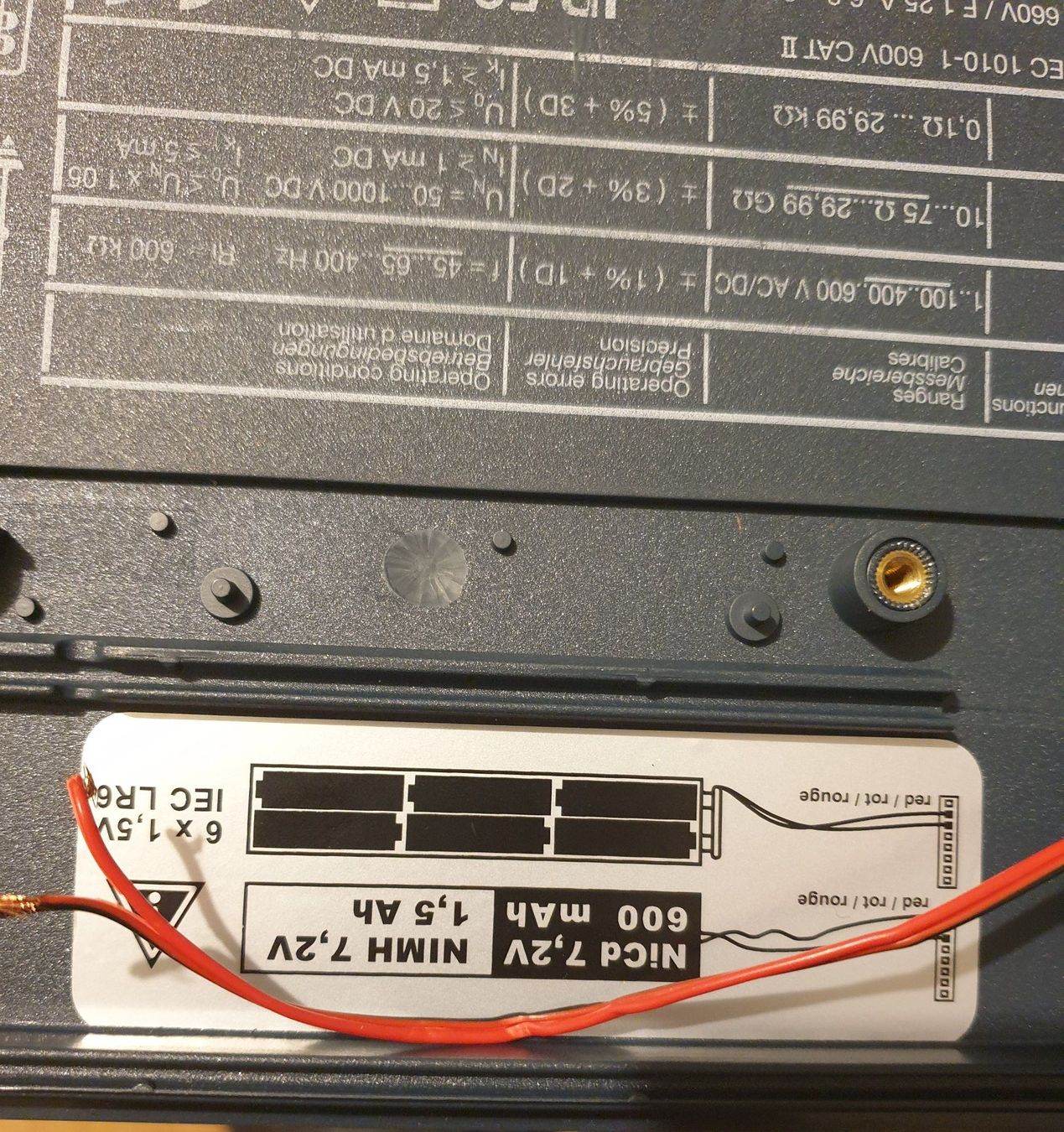 Messen: Isolation-Tester Saturn Iso von LEM – Defekt aus Horw von Arta20000 6