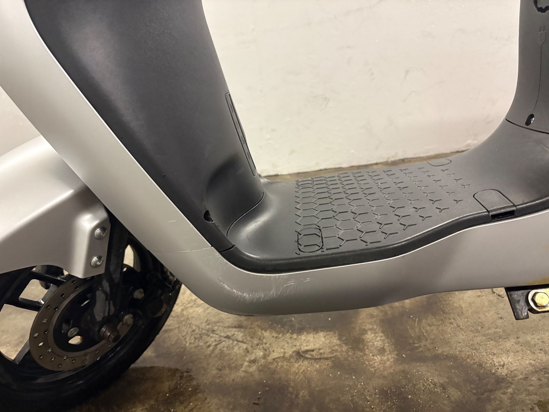 Veicoli elettrici: E-Roller CityGo 25Km – Usato da Reinach BL venduto da eym_kxq8 6