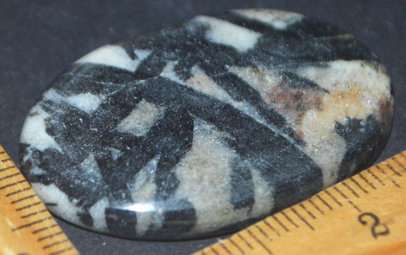 Mineralien & Heilsteine: Cabochon L-855 – Hornblende Stein – Neu und originalverpackt aus Goldiwil (Thun) von han_v5b7 4