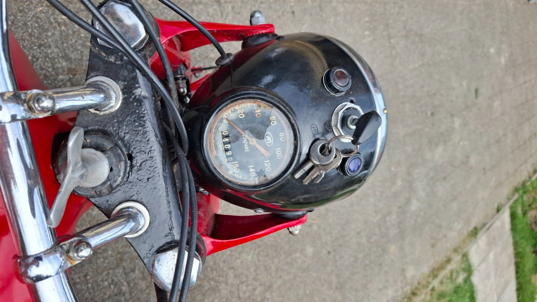 Sidecar: Seitenwagen Motorrad Ural Oldtimer – Usato da St.Gallen venduto da frontera5 7