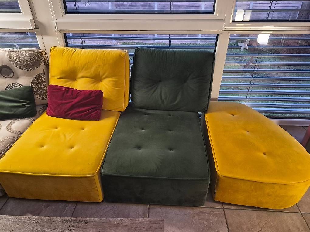 Sofas: Canapé d'angle – D'occasion à Cheyres par ano_9tgl 3