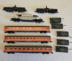Arnold N Konvolut Eisenbahnwagen Panzer Spur N diverse..