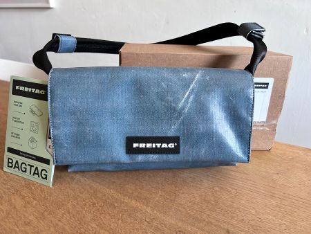 Freitag Tasche Laura neu in jeansblau