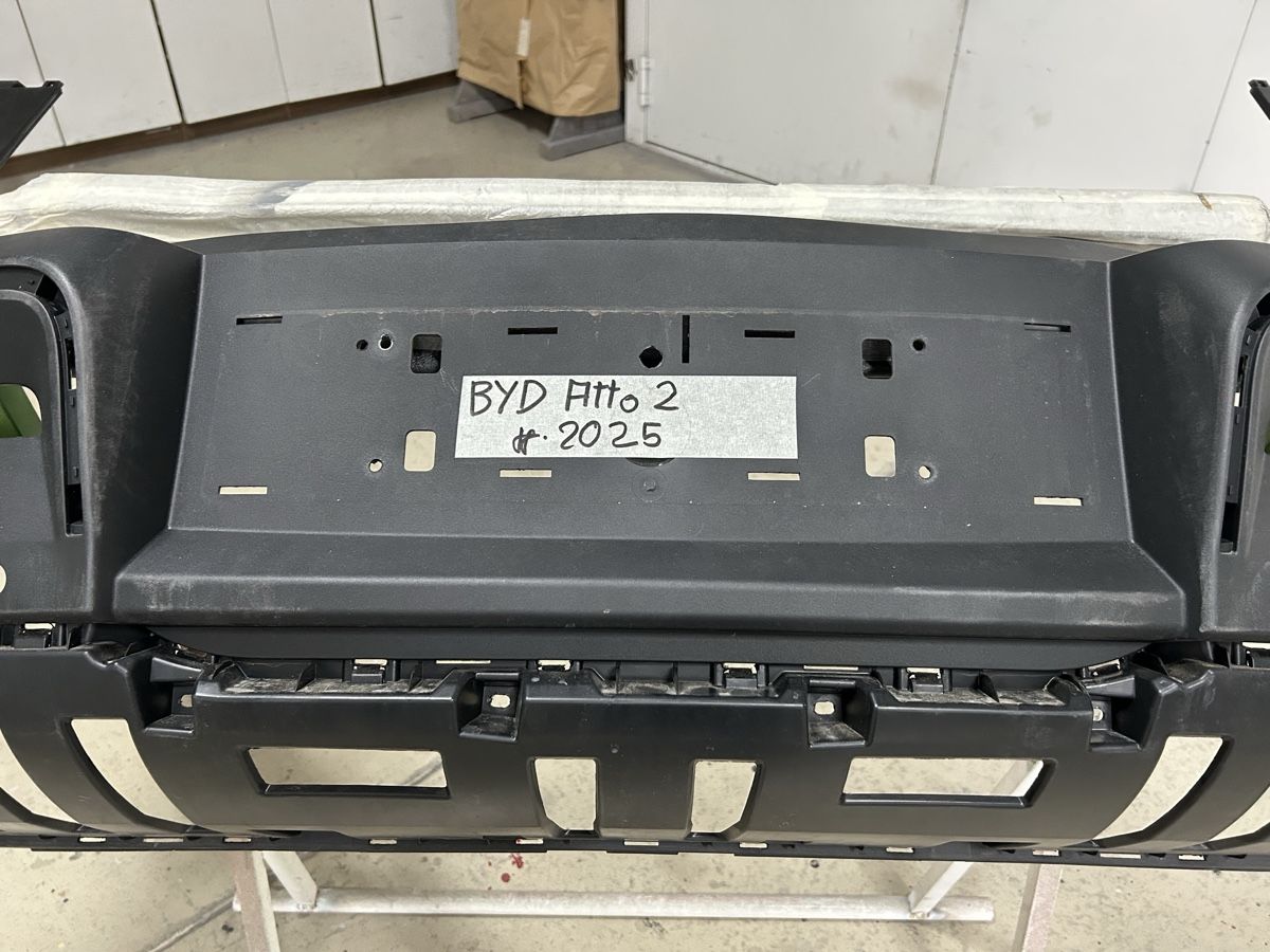 Alle Autoersatzteile: BYD  Atto2 Stosstange hinten – Gebraucht aus Bellach von amc1 5