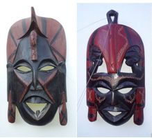2Afrikansche Holzmasken aus  Südafrika Stammesgeschenk.