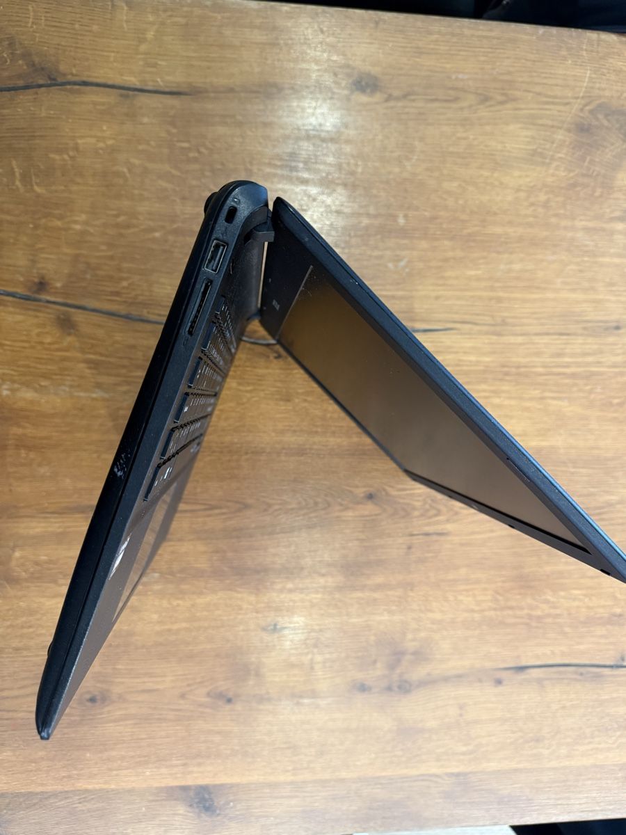 Acer Notebooks: Acer Aspire ES1-520 – Defekt aus Riddes von pan_jbg8 5