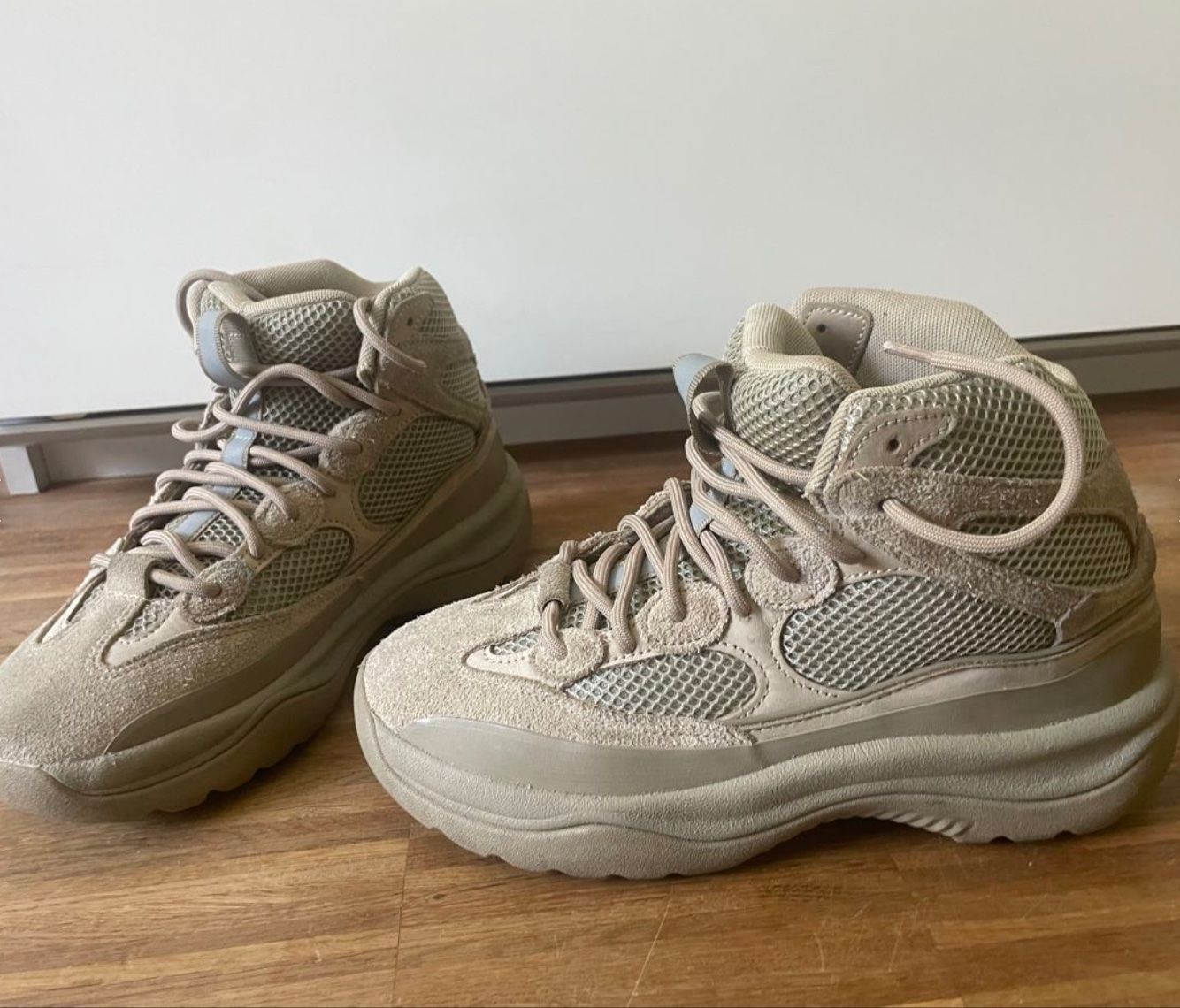 Adidas Chaussures hommes: Adidas Yeezy Desert Boot Rock – D'occasion à Basel par Julian2301 2
