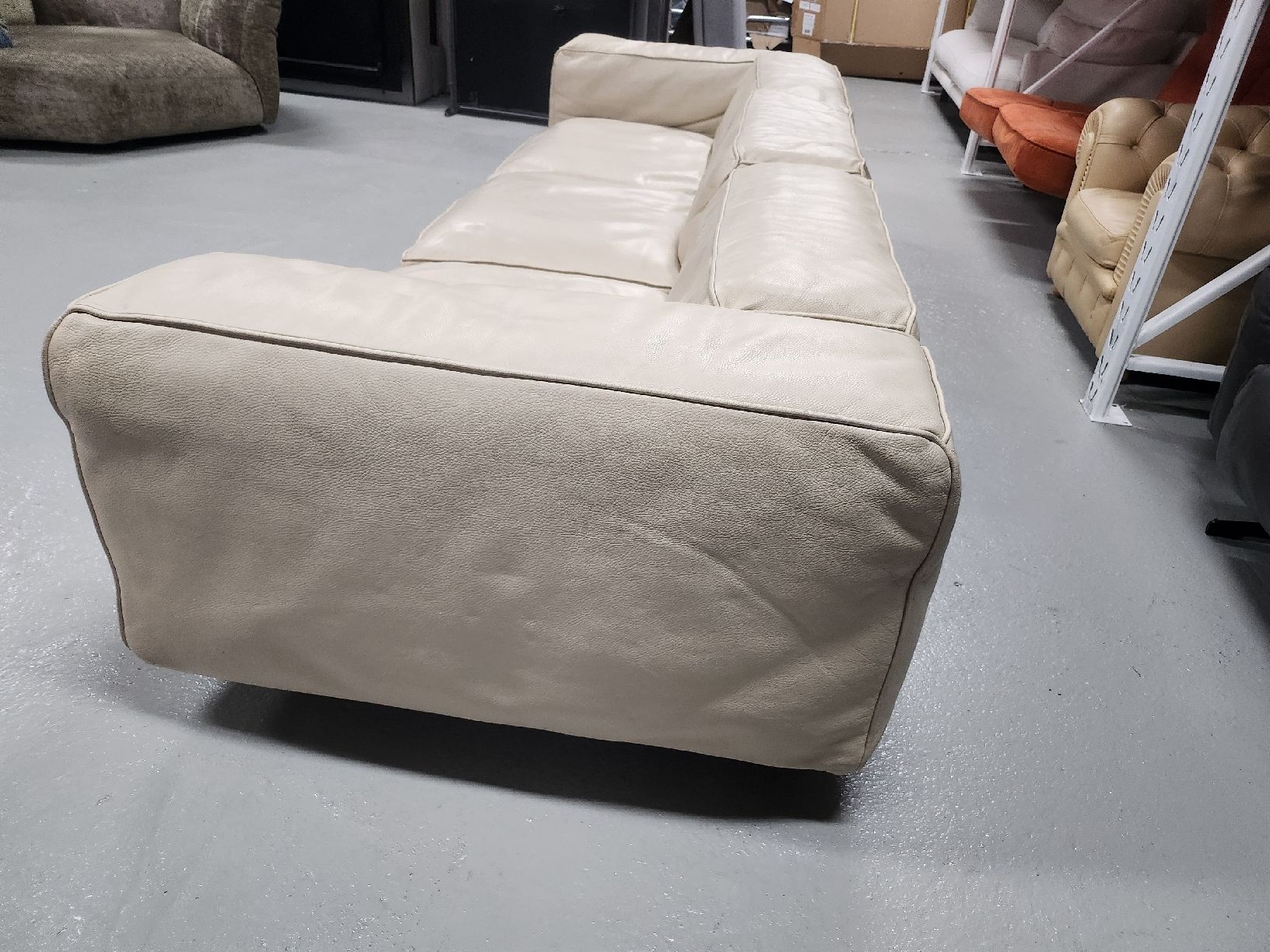 Edra Divani: Edra - Sofà Sofa by Francesco Binfaré – Usato da Nijmegen venduto da HermsenDesign 7