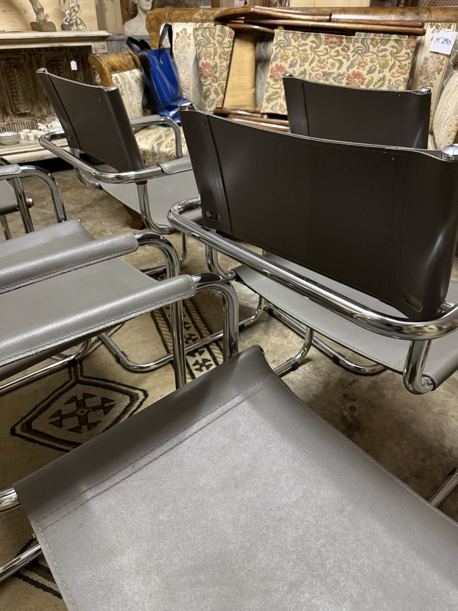 Stühle: 6 chaises cantilever – Gebraucht aus Les Bayards von aout 3