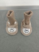 Babyschuhe Plüsch Bär braun rutschfest guter Zustand