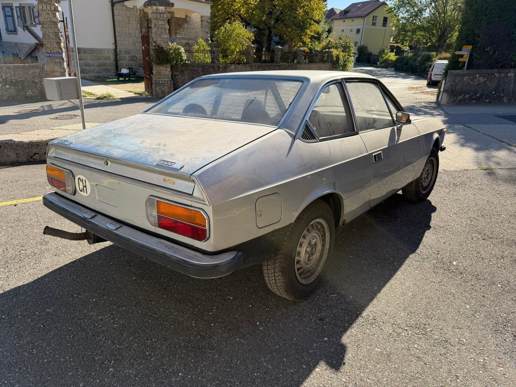 Lancia Autos: Lancia Beta coupé 1800 – Defekt aus Grandson von young-oldtimer 1