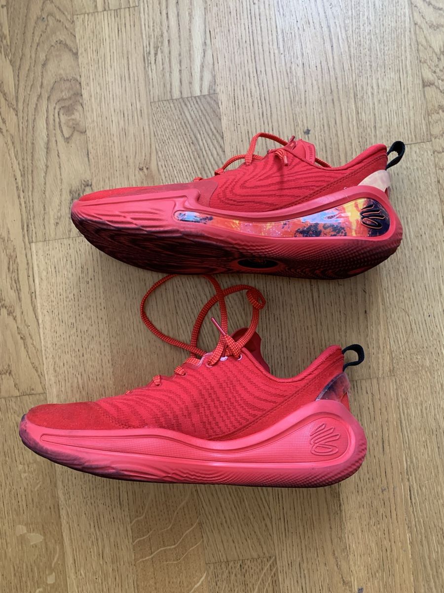 Chaussures hommes: Basketballschuhe  – D'occasion à Bern par ber_tf2f 1
