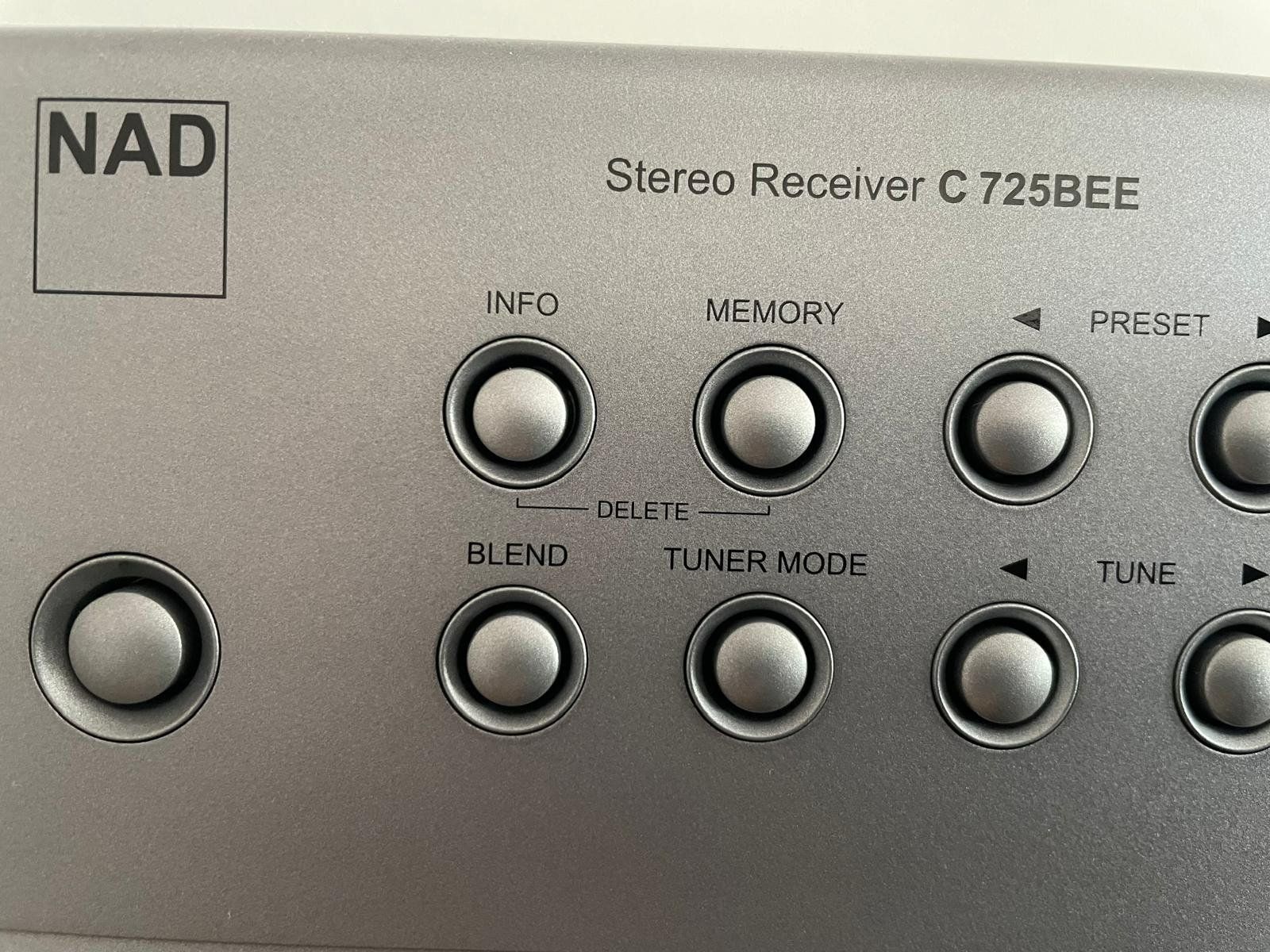 Nad Ricevitori: NAD Receiver C 725BBE – Usato da Ennetbürgen venduto da Hirsacher