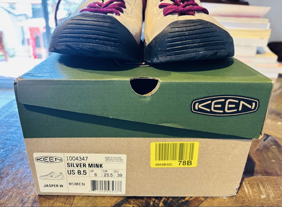 Keen Scarpe da uomo: Baskets basses Keen Jaspers, beige, 39, neuves – Nuovo (secondo la descrizione) da La Tour-de-Peilz venduto da sarahg80 1