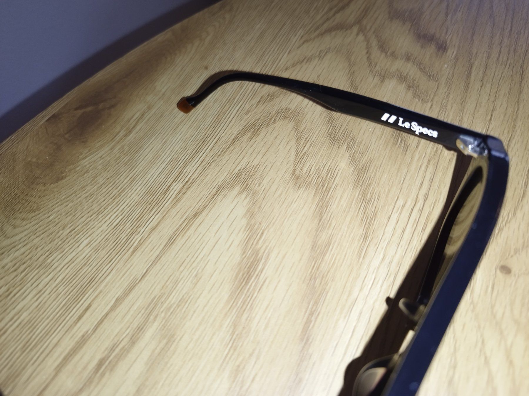 Occhiali & Lenti: Schwarze Sonnenbrille – Usato da Dietlikon venduto da nik_pl9g 4