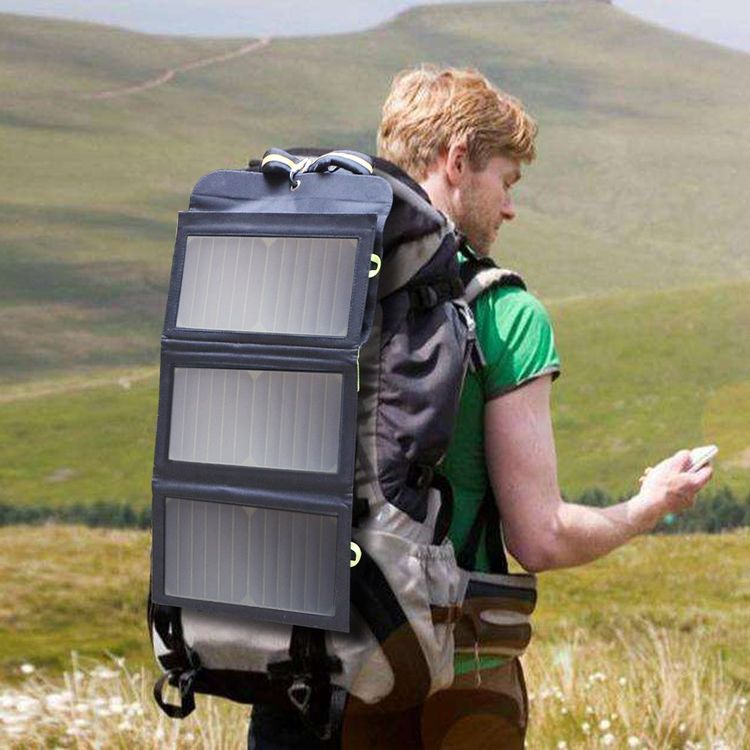 Dispositivi a energia solare: 📌 Solar-Ladege mit PowerBank 10000mAh – Nuovo e nell'imballaggio originale da Wittenbach venduto da ChinaSeidenstrasse 1