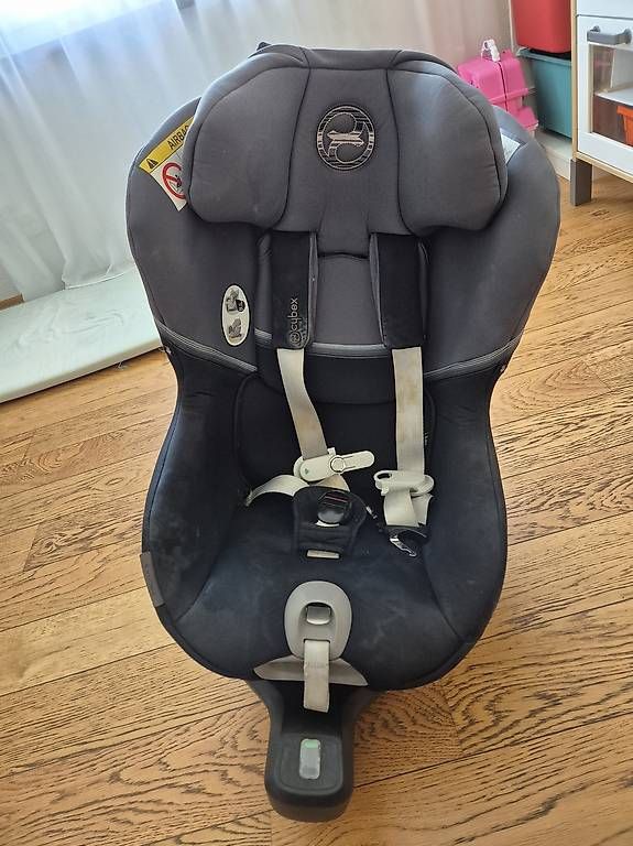 Seggiolini per auto: Cybex Sirona S i-Size Autositz – Usato da Ebikon venduto da Linkus 4