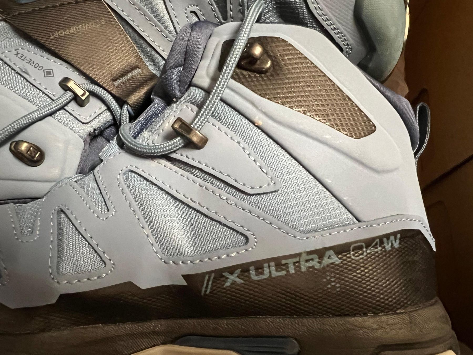 Salomon Scarpe da donna: Salomon X Ultra 4 Mid GTX - Wanderschuhe – Usato da Wädenswil venduto da gui_2rv2 3
