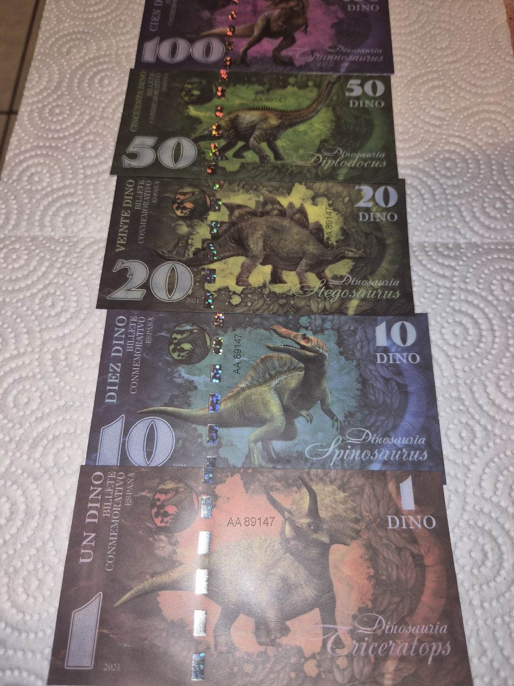 Banknoten: lot de 5 billets commémorarif dinosaure – Neu (gemäss Beschreibung) aus Senèdes von hen_fw8b 1