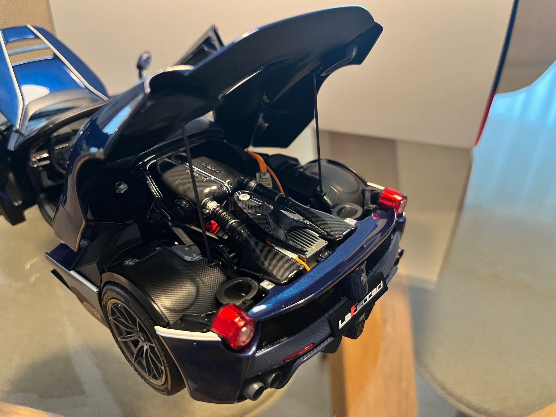 BBR Models Modellini d'auto: 1:18 Ferrari LaFerrari Aperta BBR – Nuovo (secondo la descrizione) da Kradolf venduto da Zimi78 7