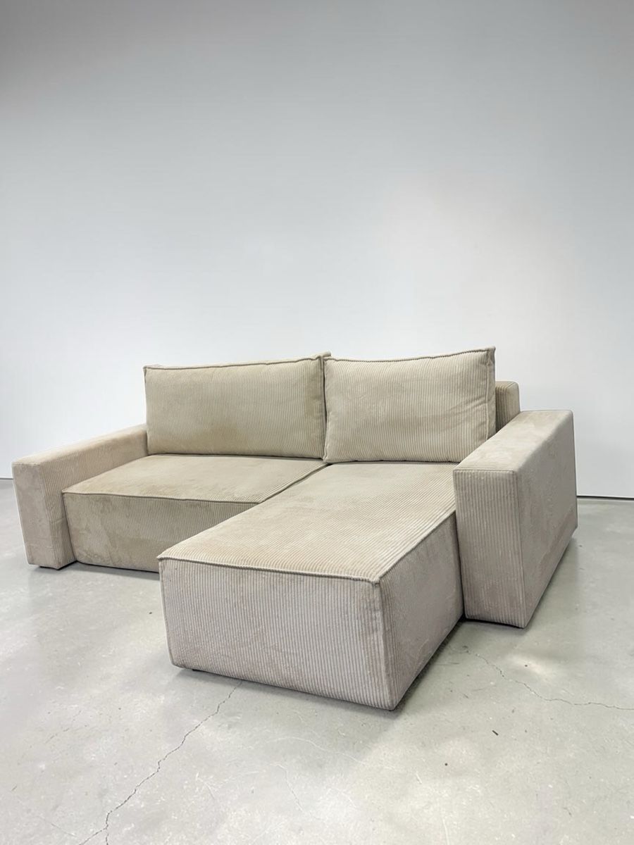Sofas: Ecksofa Hellbeige mit Schlaffunktion und Stauraum – D'occasion à Fehraltorf par Sofalab.swiss 3