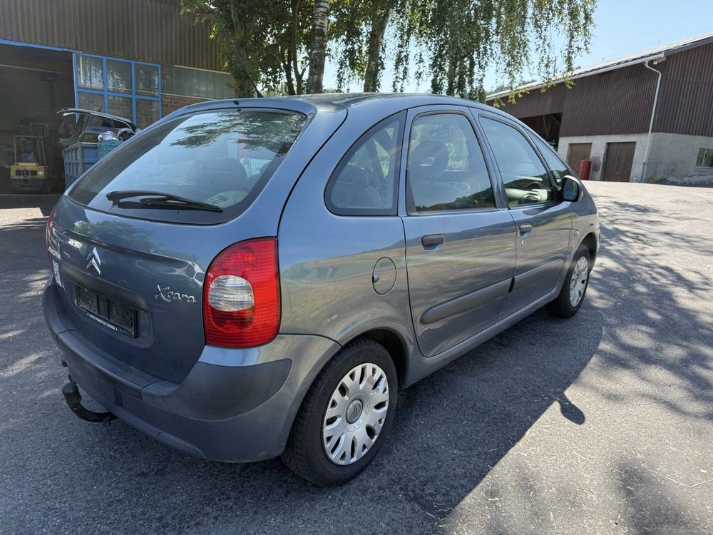 Citroën Automobili: Citroen Picasso 1.6i – Usato da Udligenswil venduto da Sch2s 3