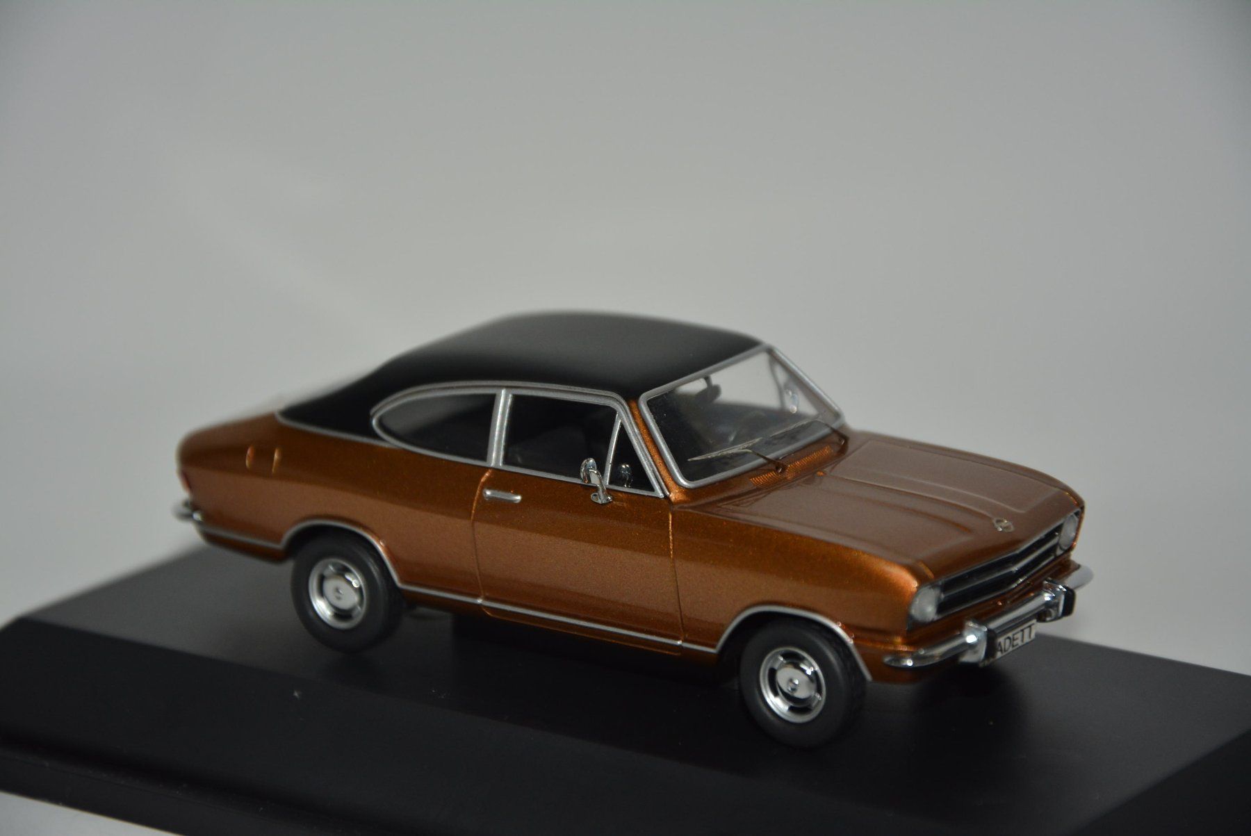 Opel Modellautos: Opel Kadett B Coupé , Schuco , 1:43 – Neu und originalverpackt aus Goldach von Feivel9 4