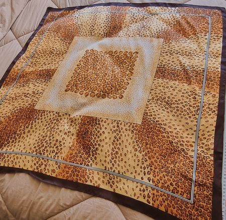 Foulard carré femme