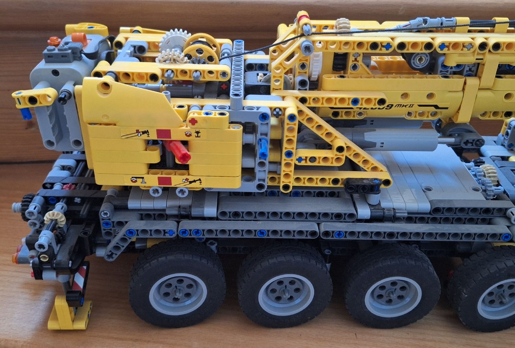 Lego Spielzeuge: Lego Technic Schwerlastkran – Gebraucht aus Winterthur von Goldpipau 1