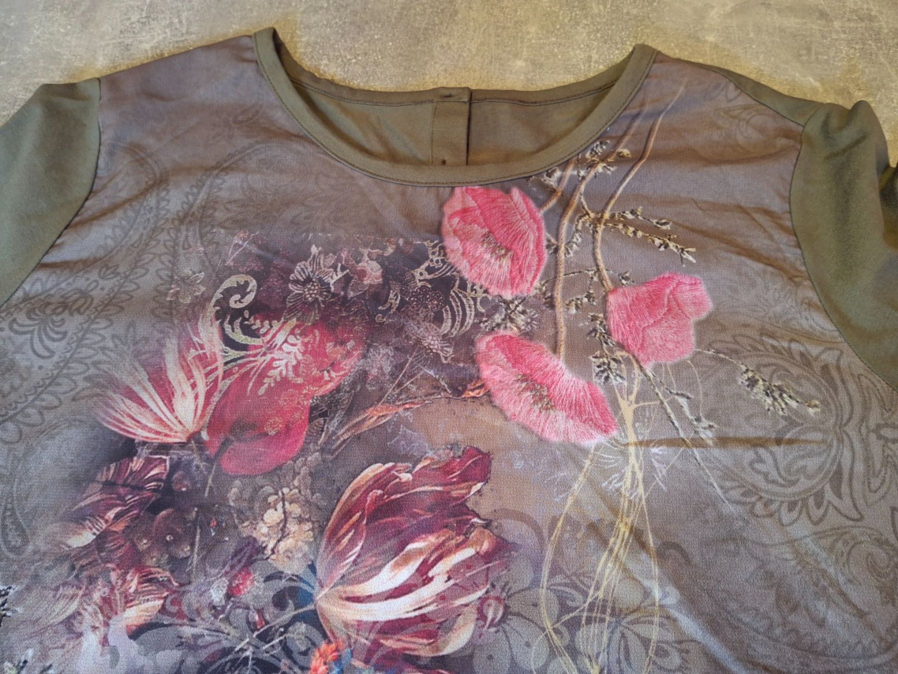 Tuniche: T-shirt - tunique taille XL – Usato da Villiers venduto da san_jn5w 3