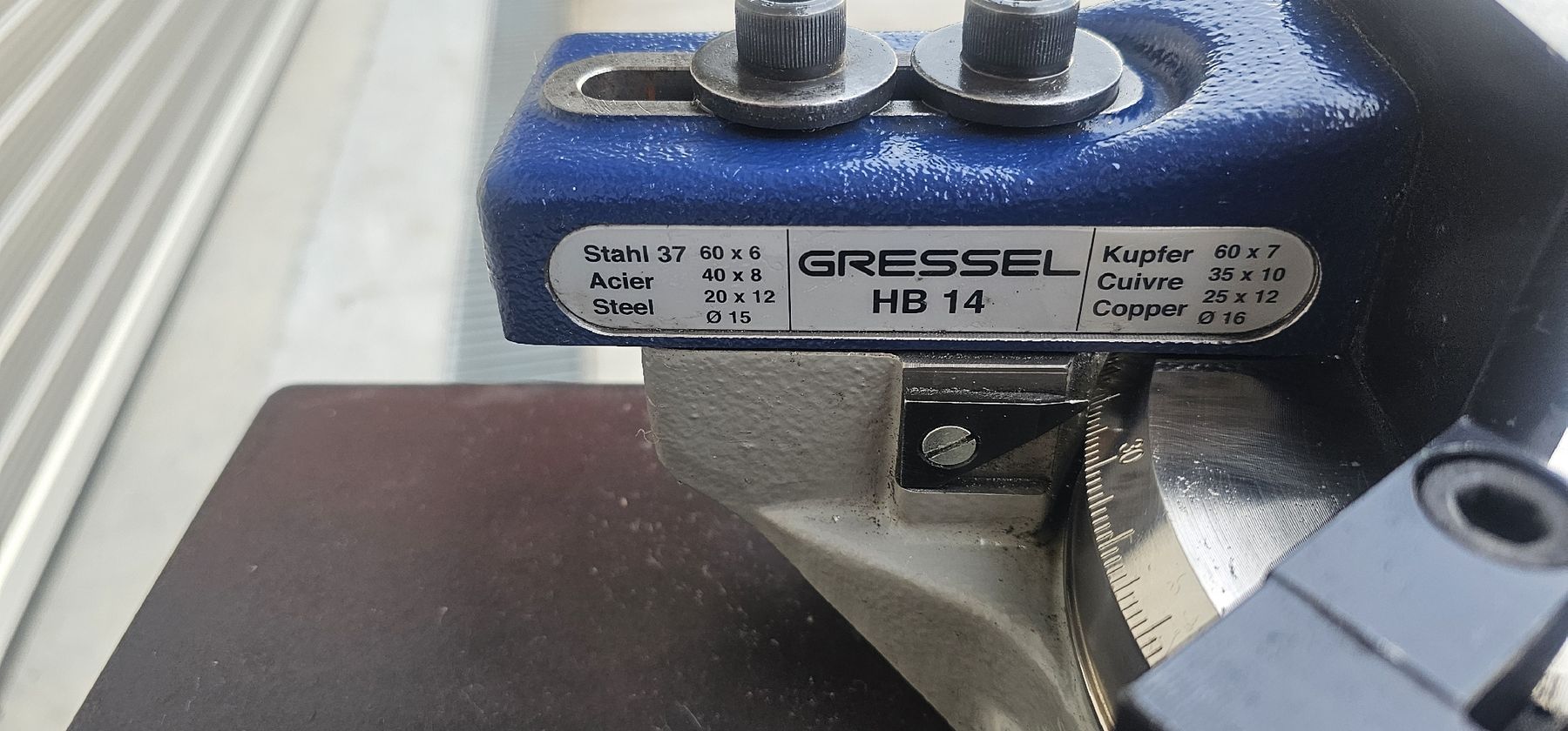 Tutte le macchine: Gressel HB 14 Biegemaschine  – Usato da Emmenbrücke venduto da inf_l8yf 4
