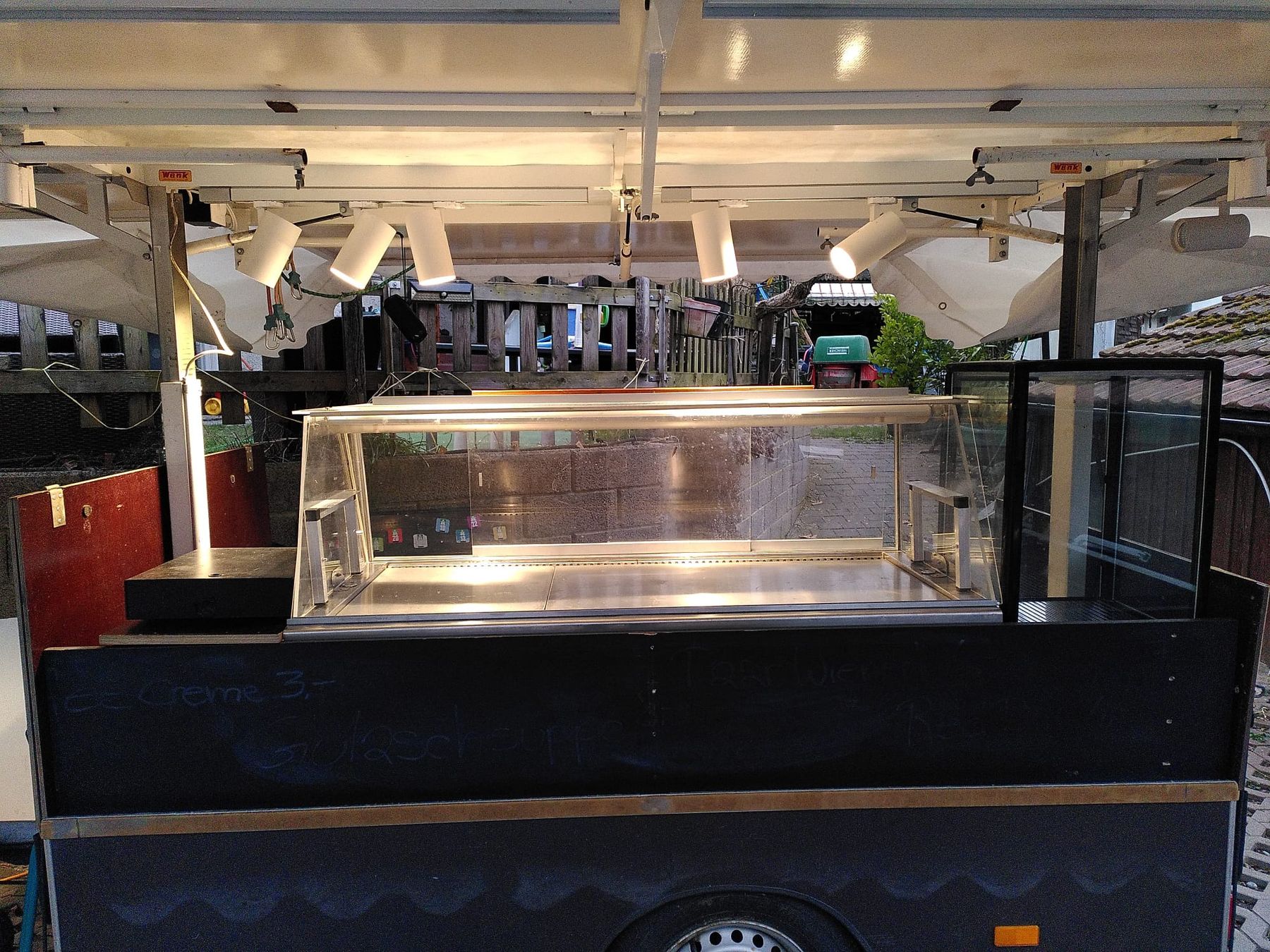 Altro per Eventi aziendali & Feste: rimorchio per streetfood – Usato da Regensdorf venduto da Biscazziere 1