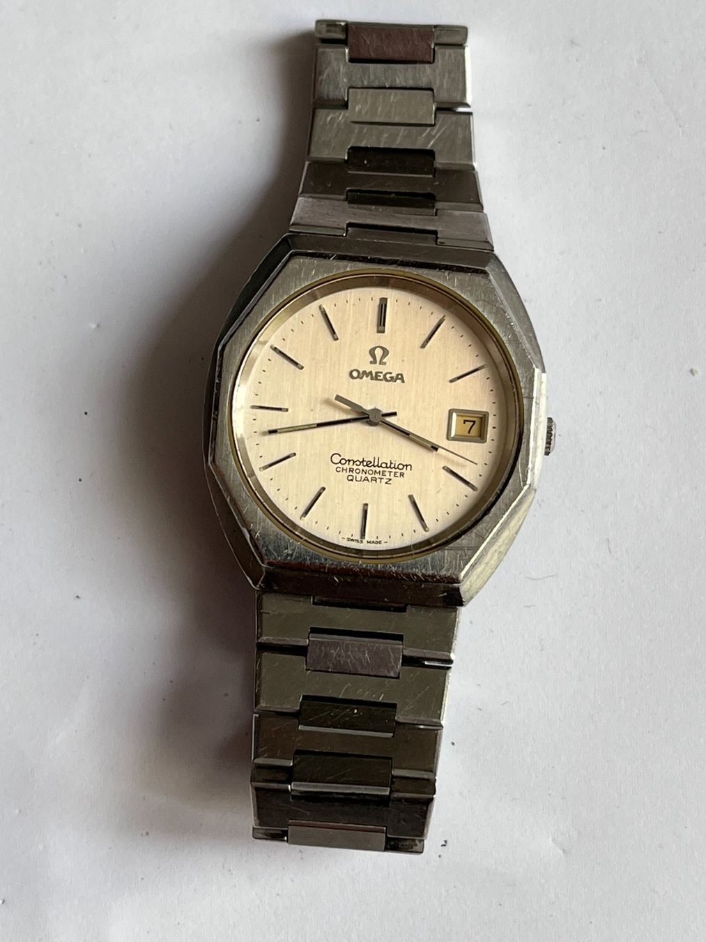 Omega Uhren: Omega Constellation Chronometer Quartz – Gebraucht aus Worblaufen von chronyves