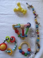 Baby Spielzeugen aus Holz oder Kunststoff,  gebraucht